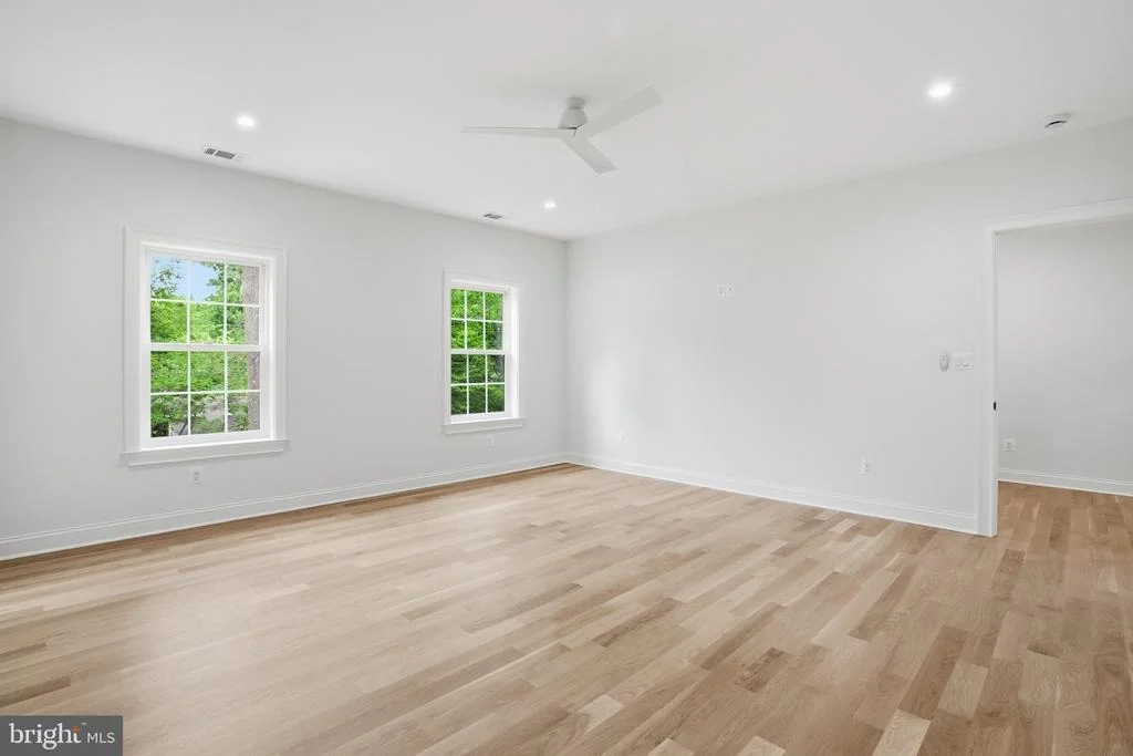 Photo of 1142 CAMERON ROAD