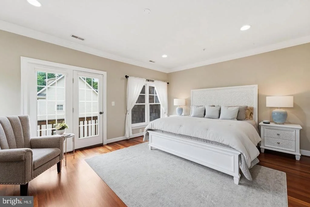Photo of 4462 MACARTHUR BOULEVARD NW