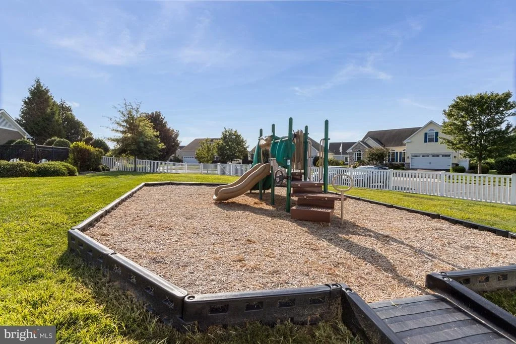 Photo of 16917 BEULAH BOULEVARD