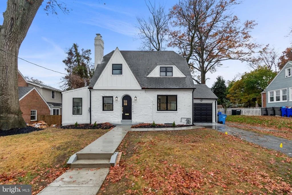 Photo of 9208 FLOWER AVENUE