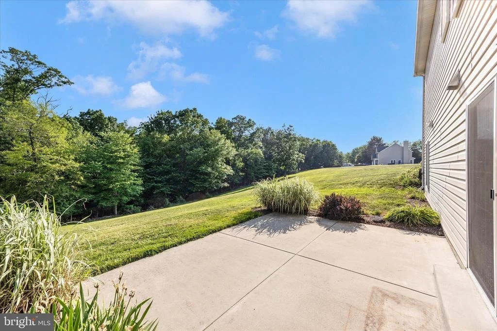 Photo of 7145 LINGANORE ROAD