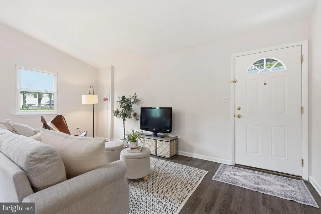 Photo of 1132 TYLER AVENUE