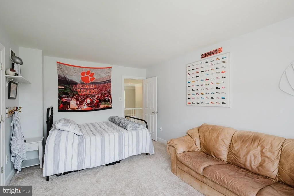 Photo of 2320 QUEENSBURY DRIVE