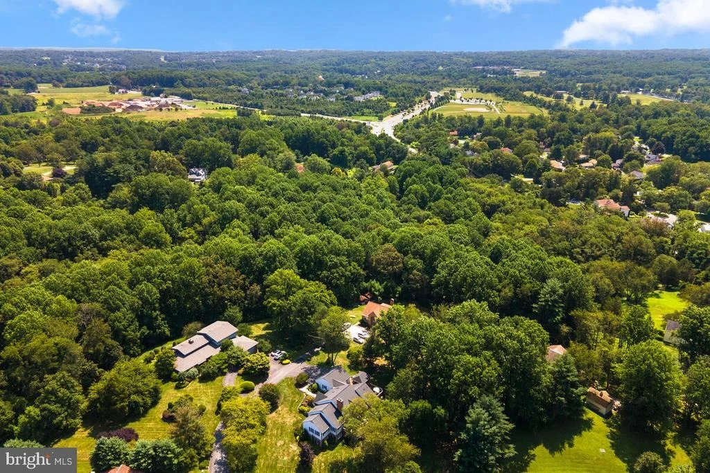 Photo of 17030 BARN RIDGE DRIVE