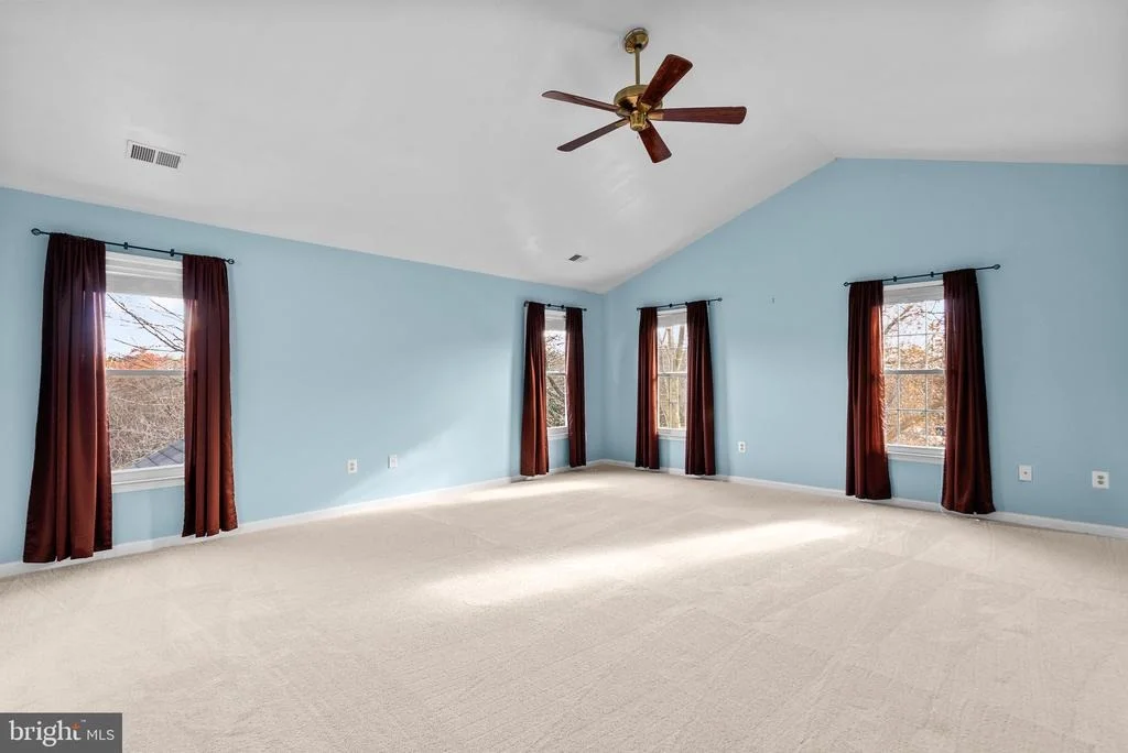 Photo of 9716 HUNTMASTER ROAD