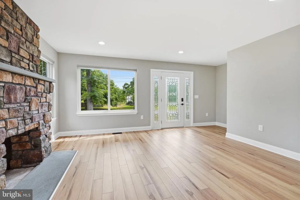 Photo of 1633 REED ROAD