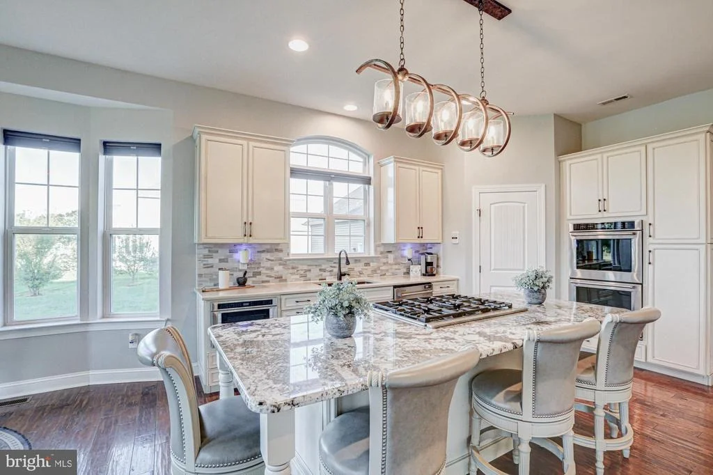 Photo of 1233 BUNKER HILL ROAD