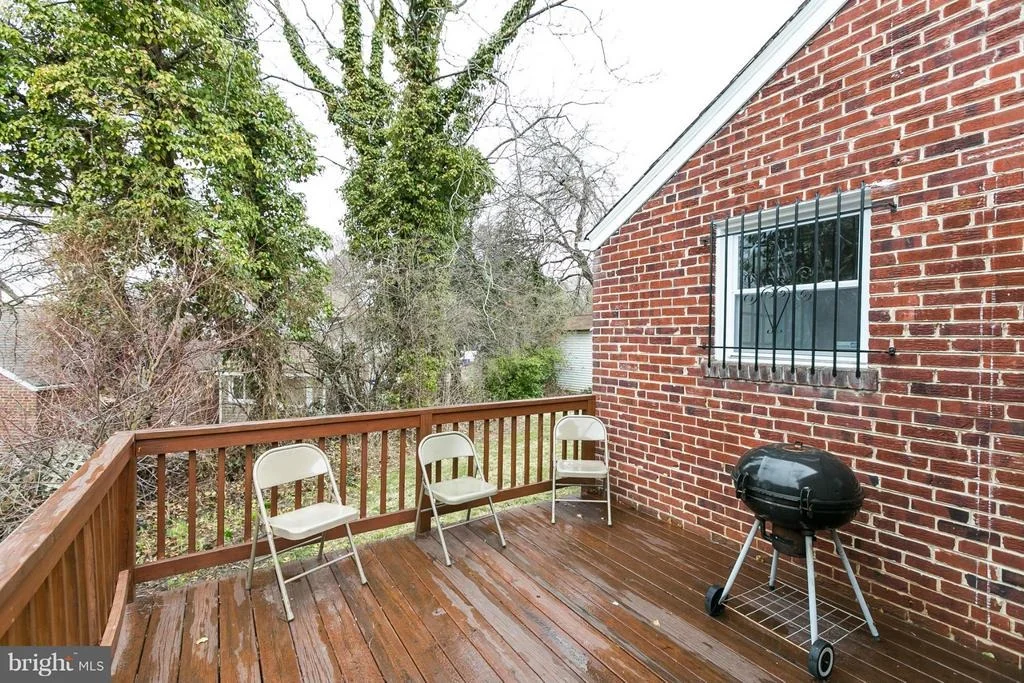 Photo of 12102 GRANDVIEW AVENUE