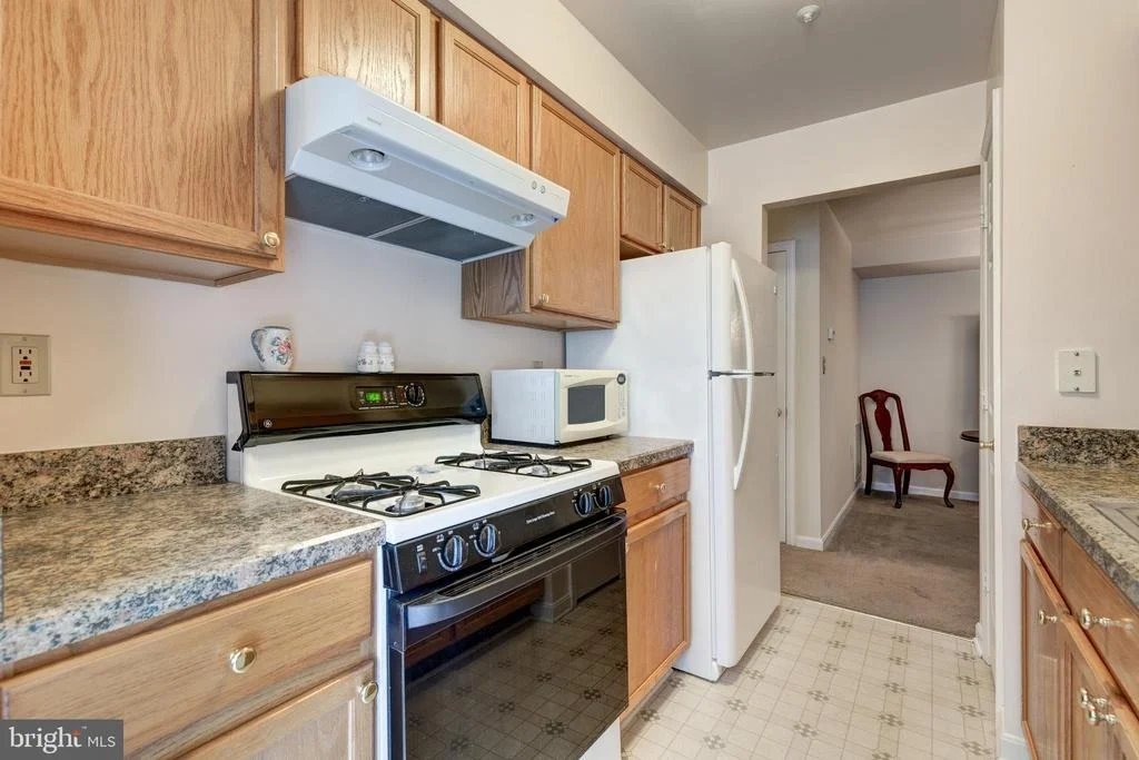 Photo of Unit 1C at 3830 NORMANDY DRIVE