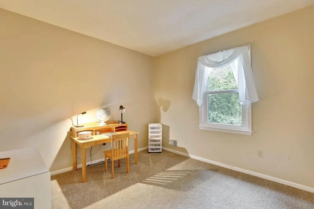 Photo of 9002 BILLOW ROW