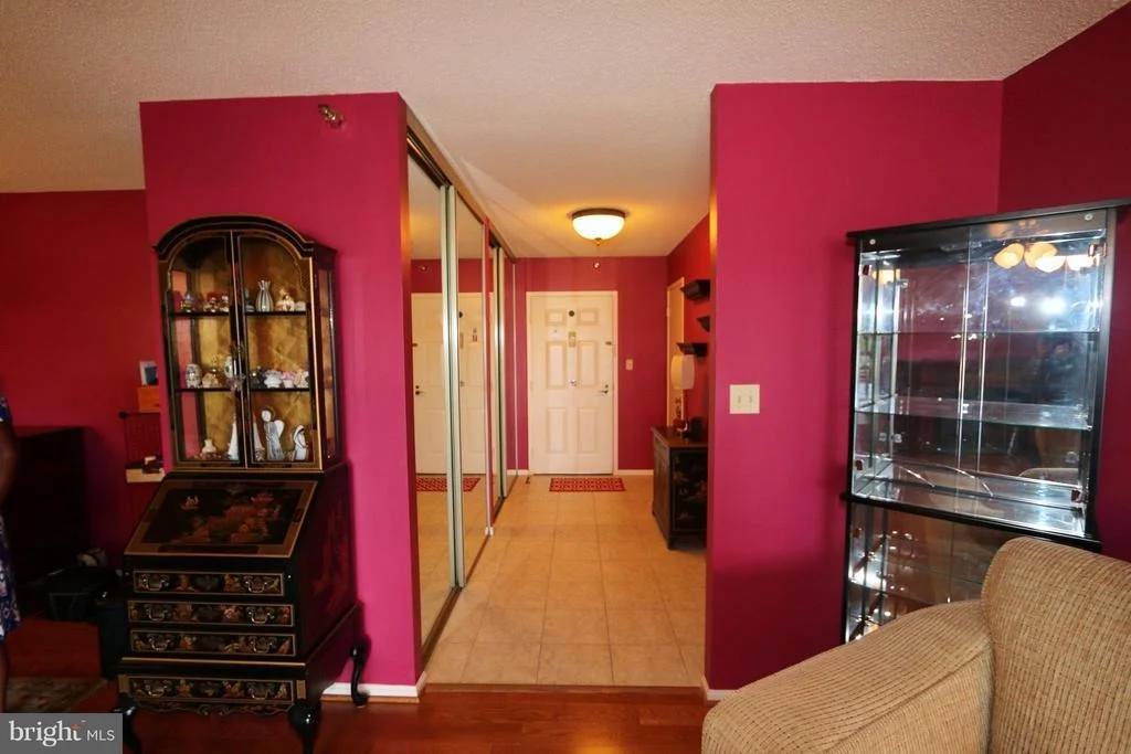 Photo of Unit 11014 at 15101 INTERLACHEN DRIVE