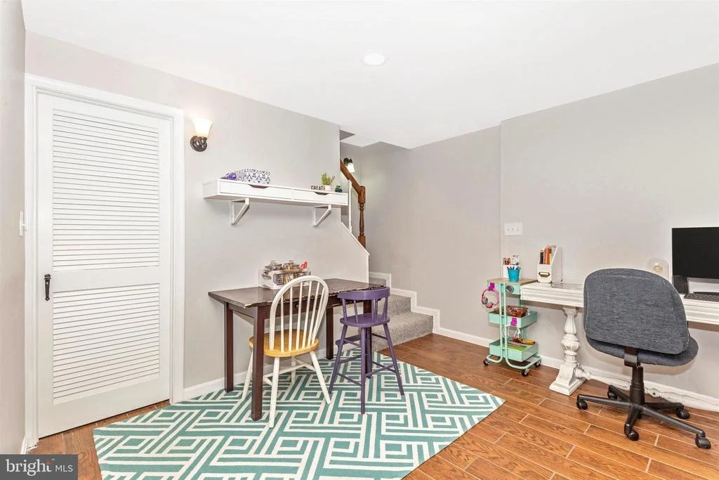 Photo of 10940 MIDDLEBORO DRIVE