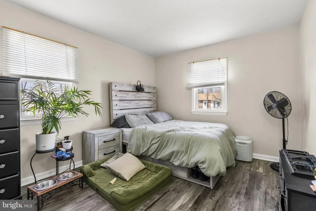 Photo of 61 ALDEN AVENUE