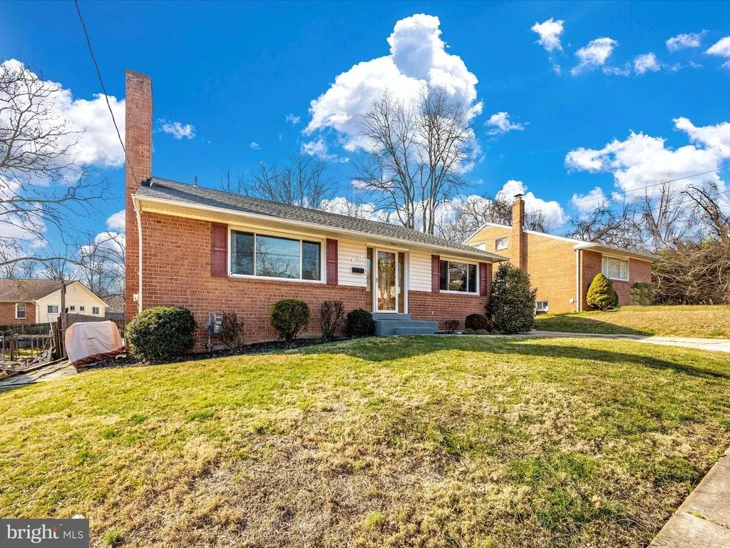 Photo of 13206 BLUHILL ROAD