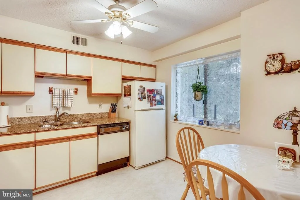 Photo of Unit 4125 at 15100 INTERLACHEN DRIVE