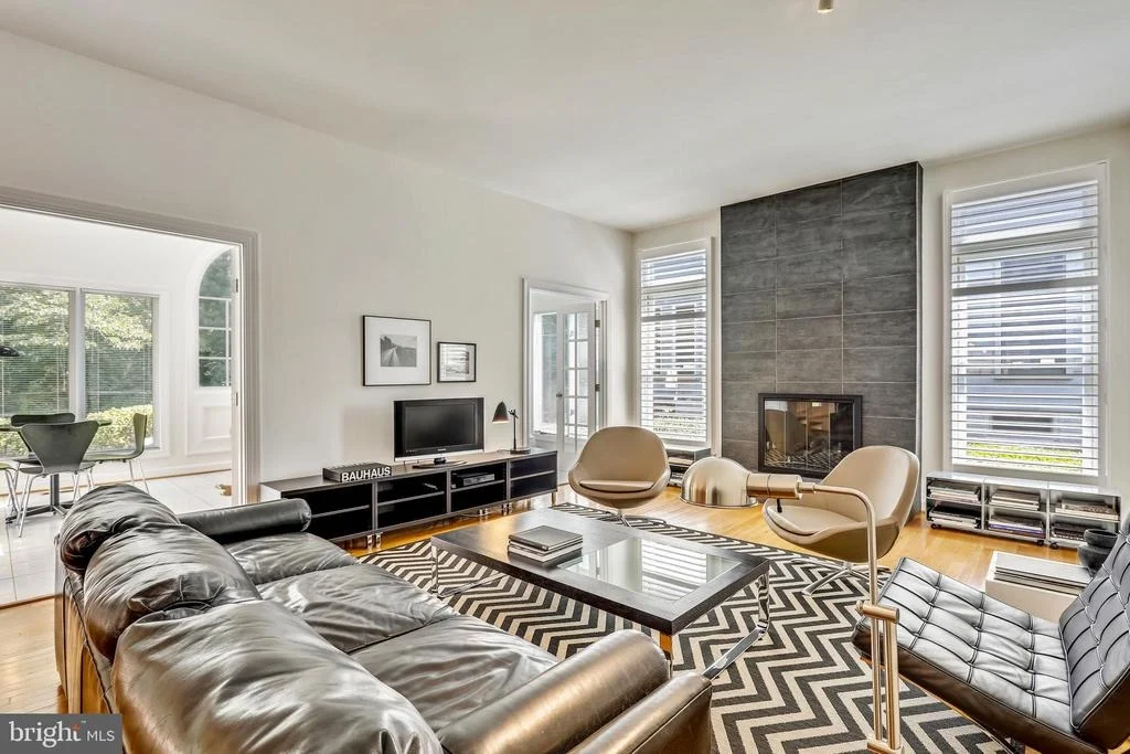 Photo of 17703 GLOBE THEATRE DRIVE