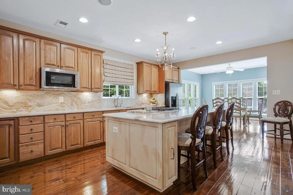 Photo of 905 CORNELL AVENUE