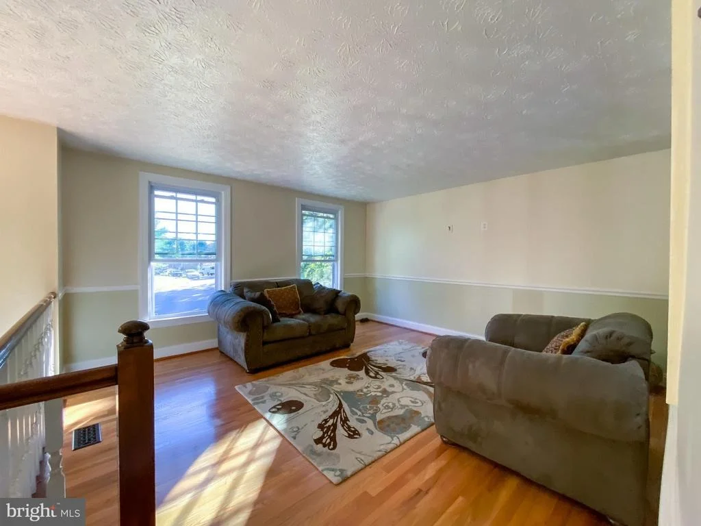 Photo of 233 SAVAGE ROAD