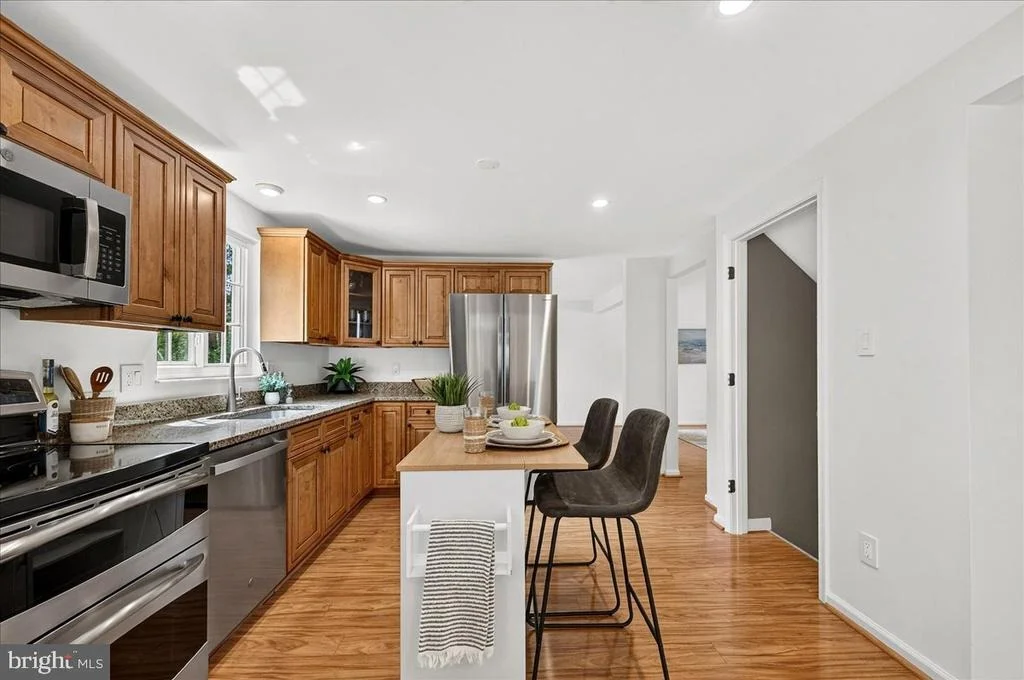 Photo of 1104 CLARKE STREET
