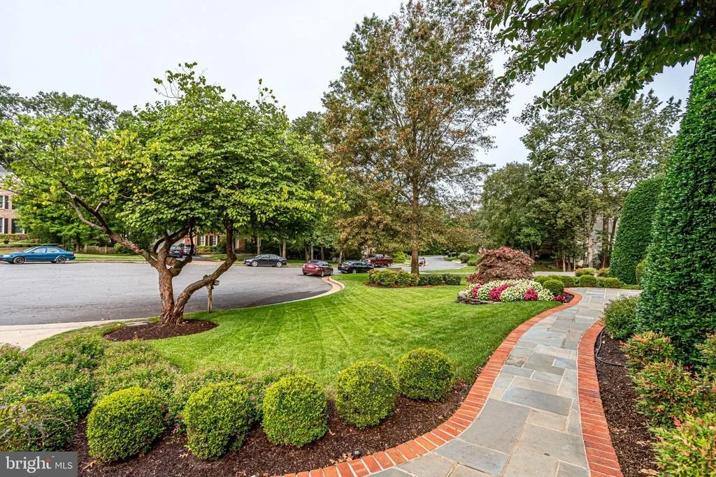 Photo of 12708 POND CREST LANE