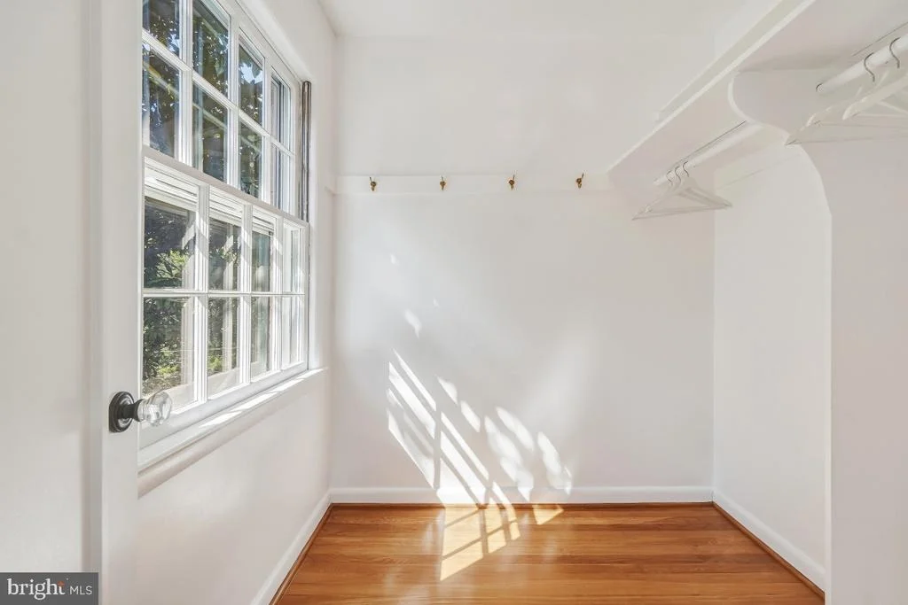 Photo of 307 INDIAN SPRING DRIVE