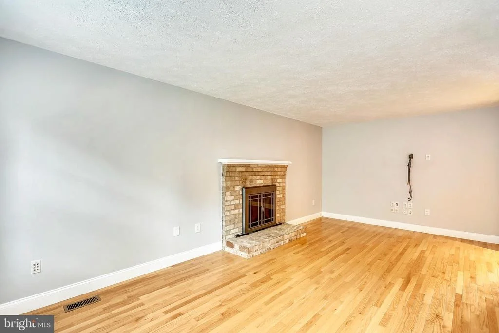 Photo of 15209 DONNA DRIVE