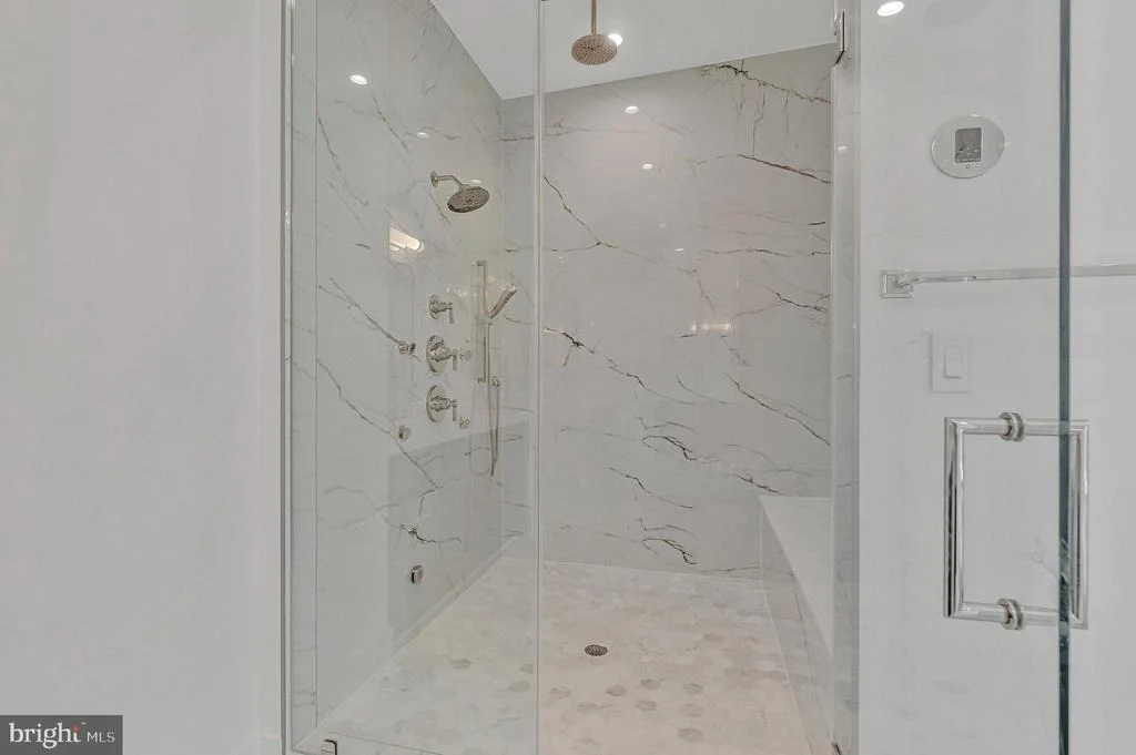 Photo of 1434 WAGGAMAN CIRCLE