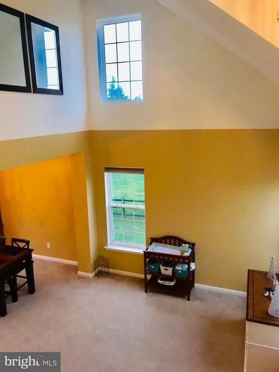 Photo of 435 TOPAZ CIRCLE