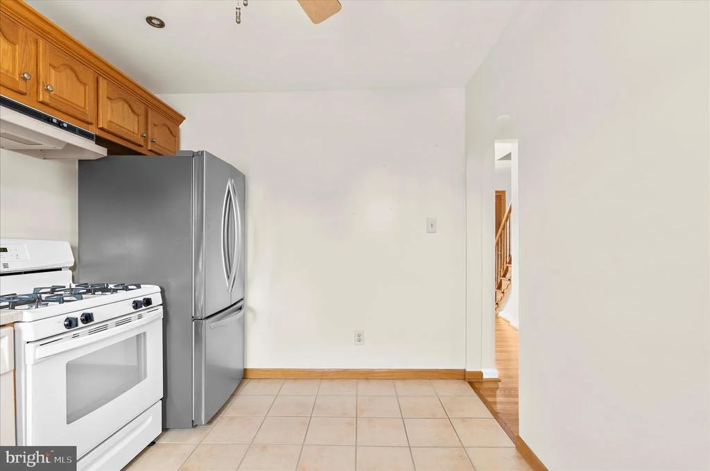 Photo of 5801 REDMOND STREET