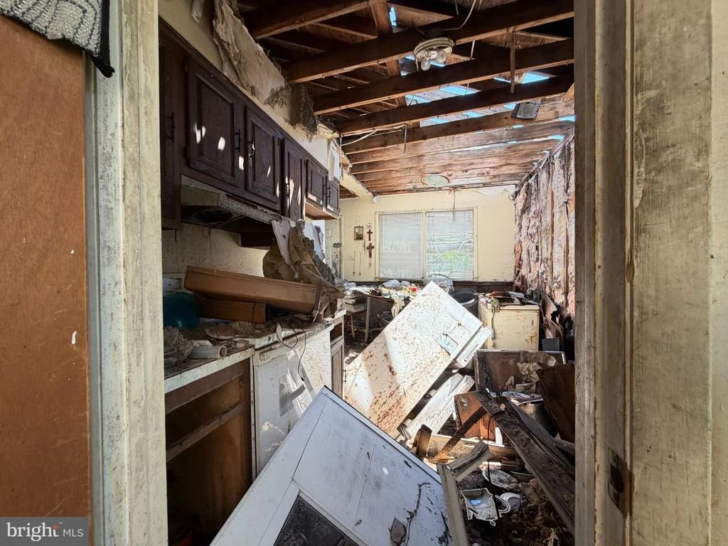 Photo of 703 HIGH STREET
