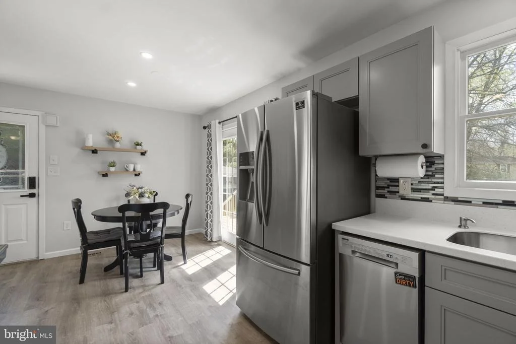 Photo of 7726 MCCLELLAN AVENUE