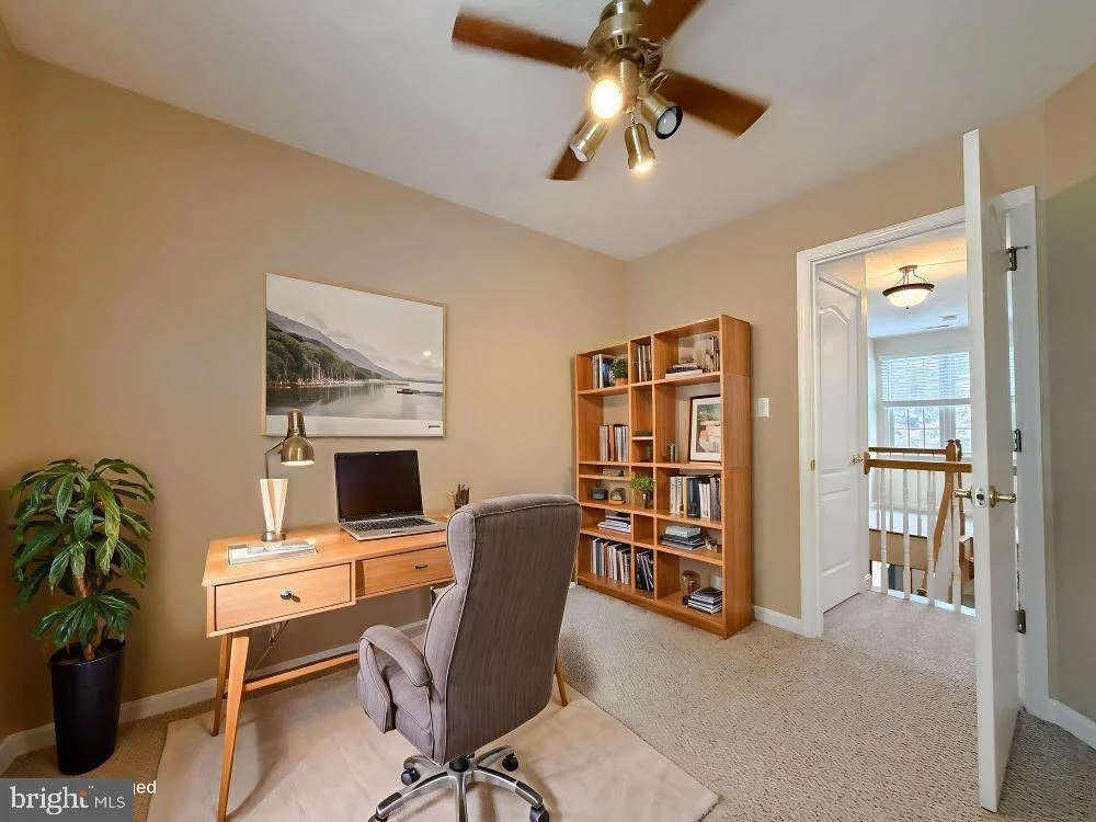 Photo of 40777 CENTER 40 CIRCLE
