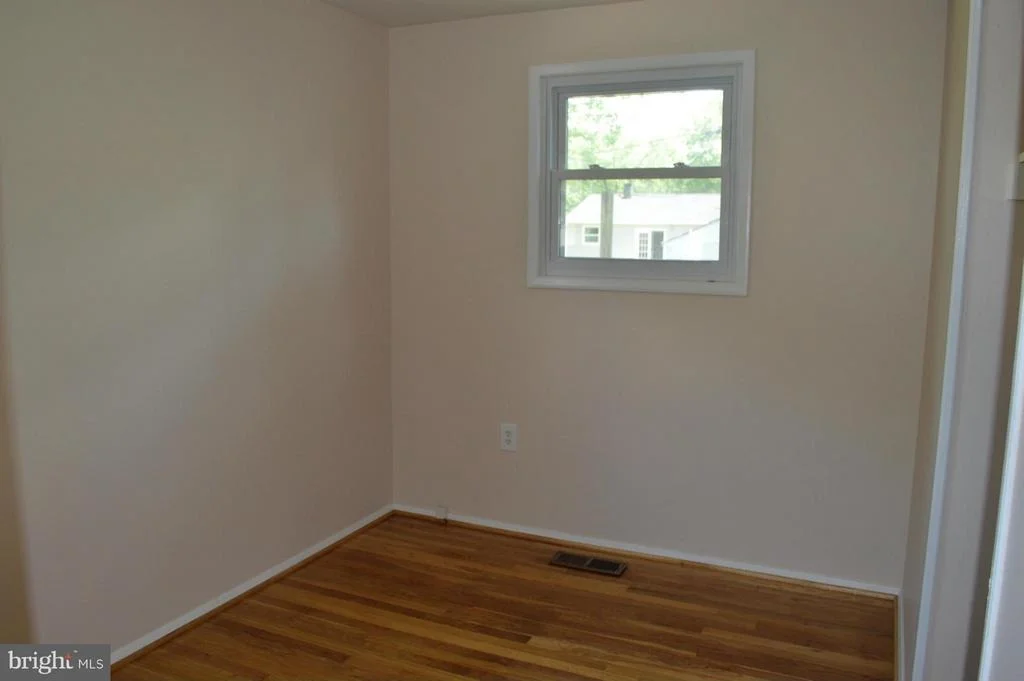 Photo of 333 PARK HALL S