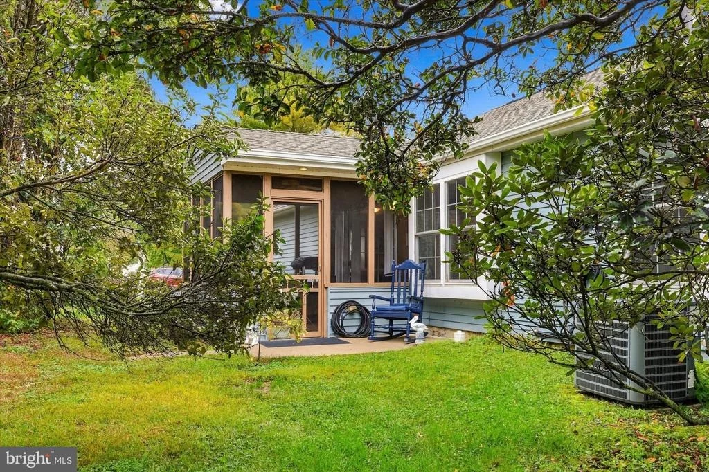 Photo of 3 AVANDALE COURT