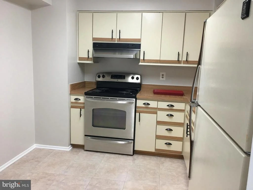 Photo of Unit 3810 at 15115 INTERLACHEN DRIVE