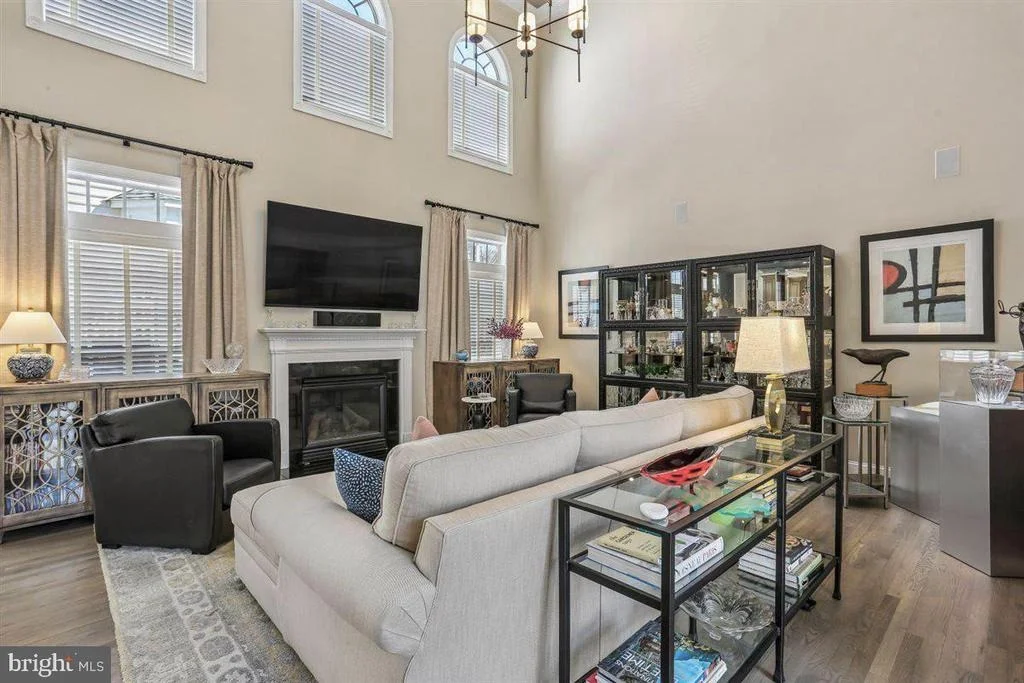 Photo of 3738 GLEN EAGLES DRIVE