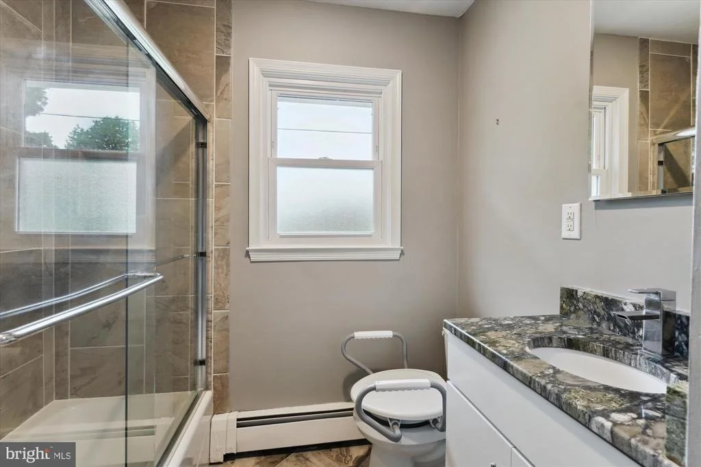 Photo of 45991 CLARKS ROAD