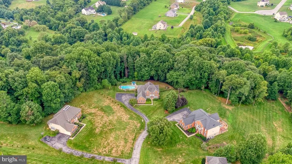 Photo of 105 BOWER LANE