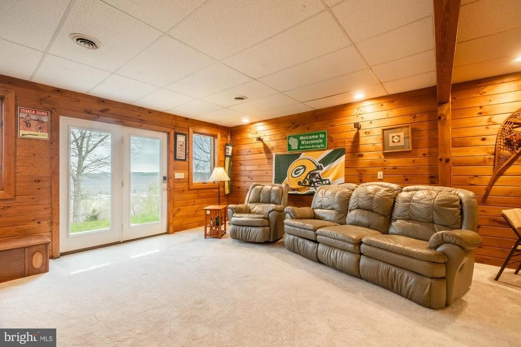 Photo of 790 SUNSET RIDGE DRIVE