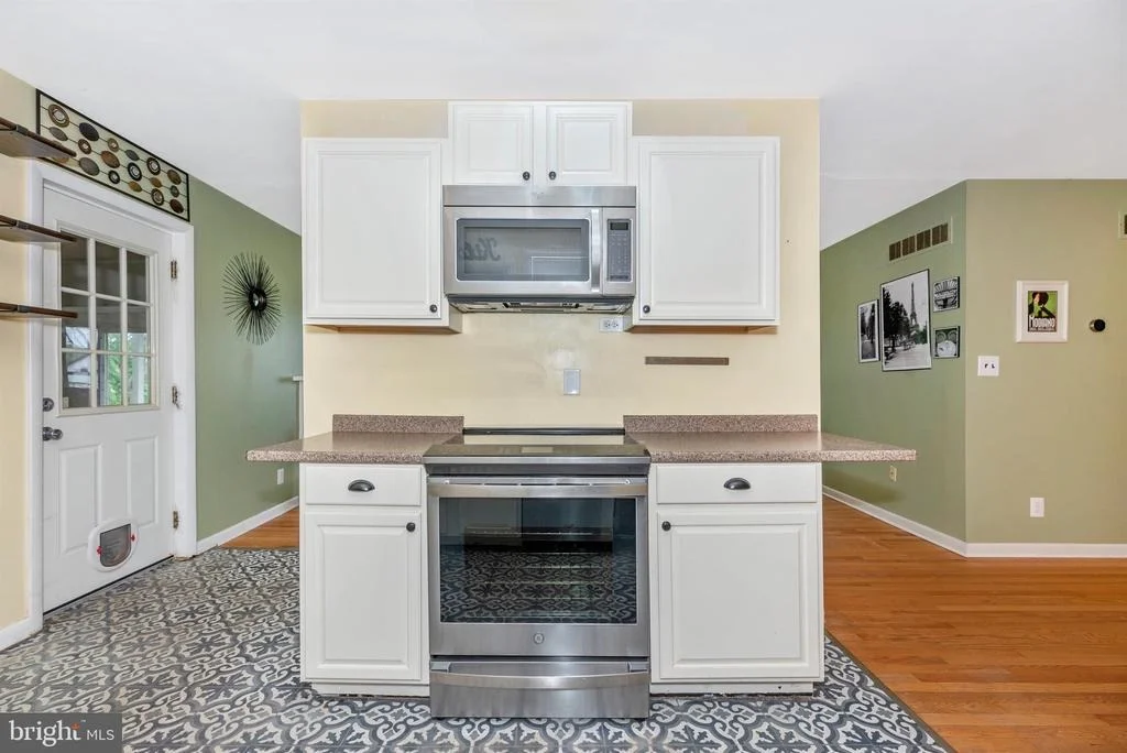 Photo of 8123 BALL ROAD