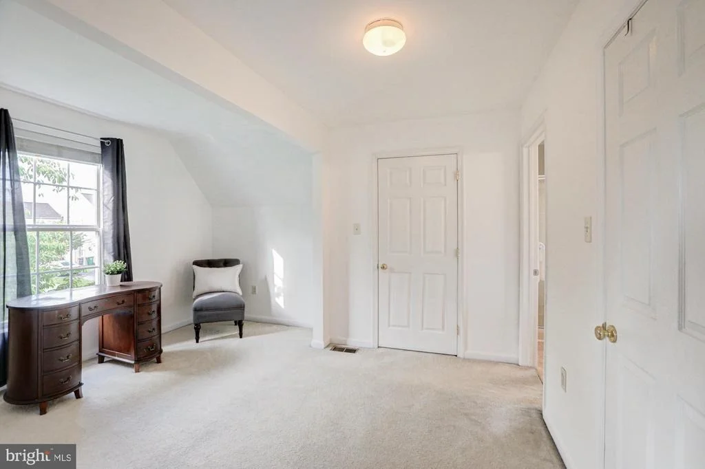 Photo of 123 WILLOW GROVE MILL DRIVE