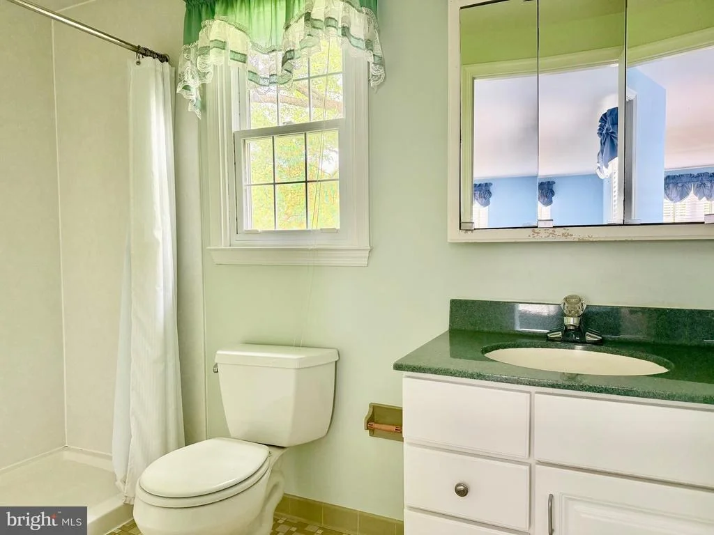 Photo of 237 BYNUM RIDGE ROAD