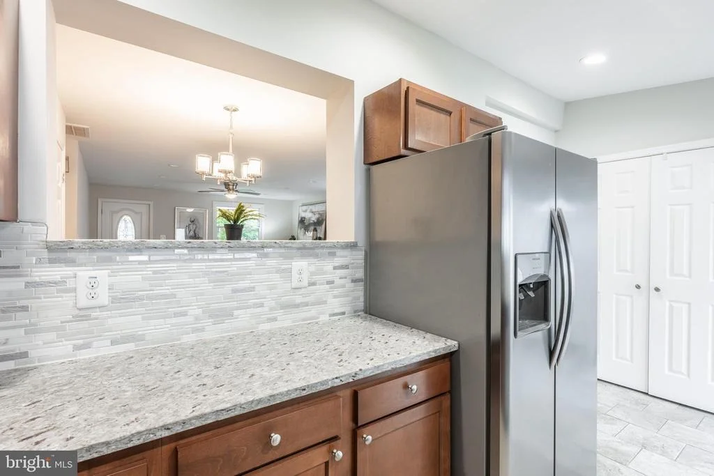 Photo of 1020 THOMAS ROAD