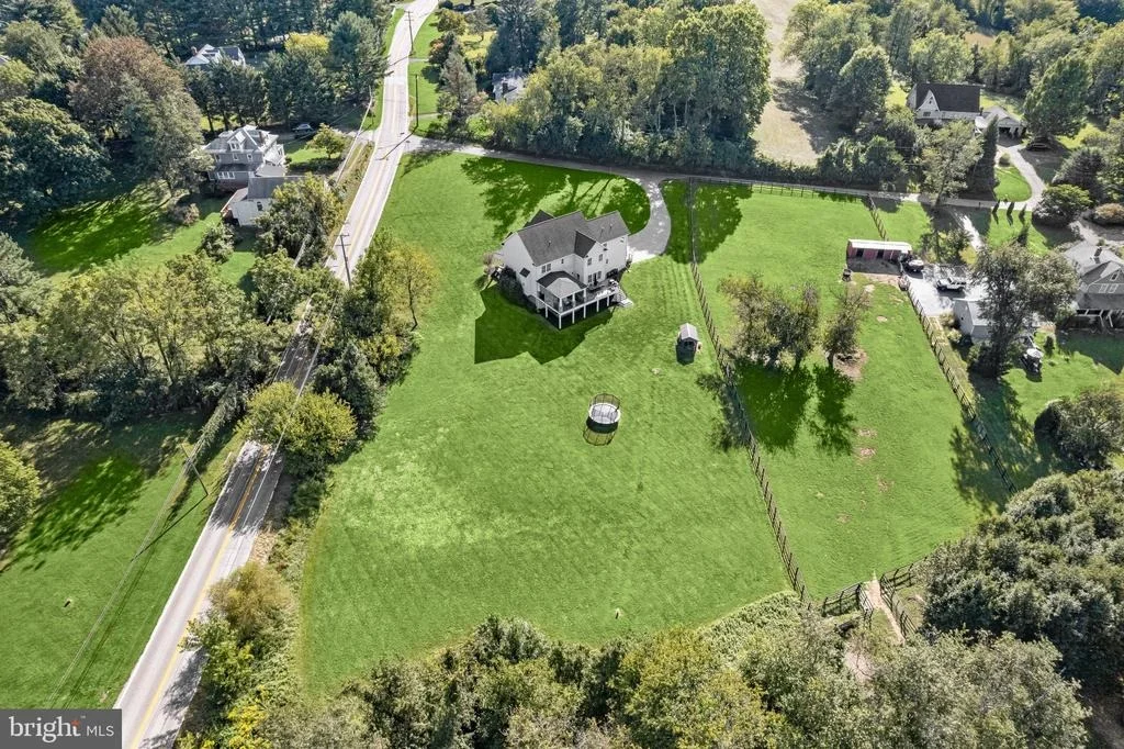 Photo of 4921 JENKINS LANE