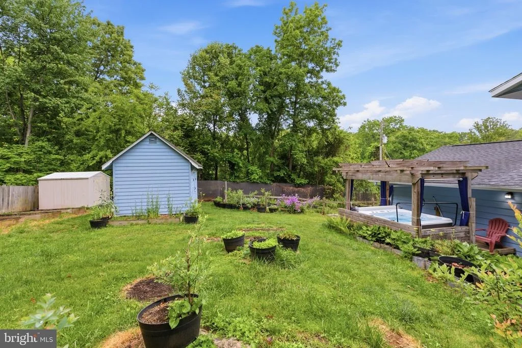 Photo of 7338 STUART CIRCLE