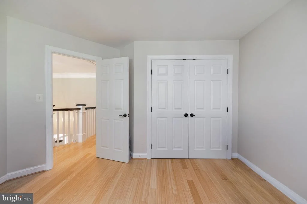 Photo of 9809 JOHN ROBERT WAY