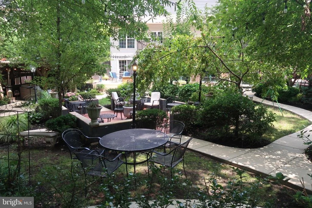 Photo of 338 FAIRFIELD DRIVE FAIRFIELD DRIVE