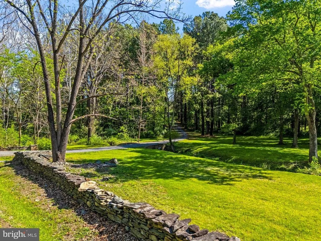 Photo of 3079 HALFWAY ROAD
