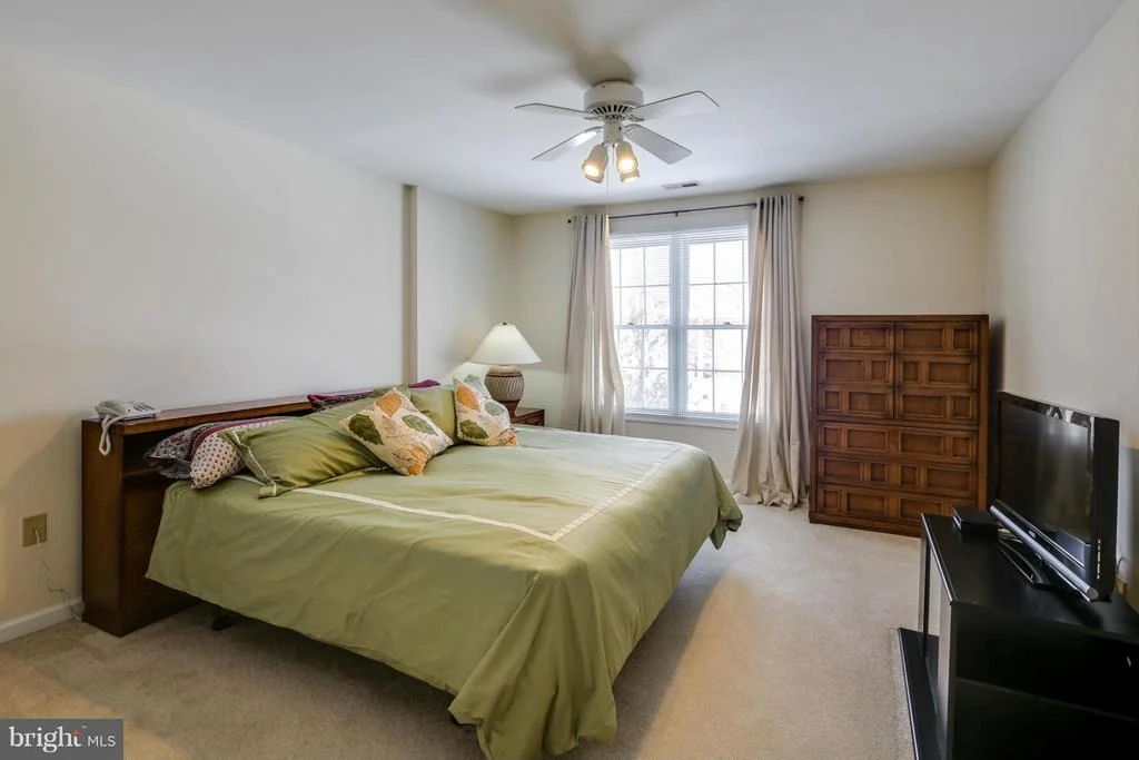 Photo of 6104 SHADED LEAF COURT