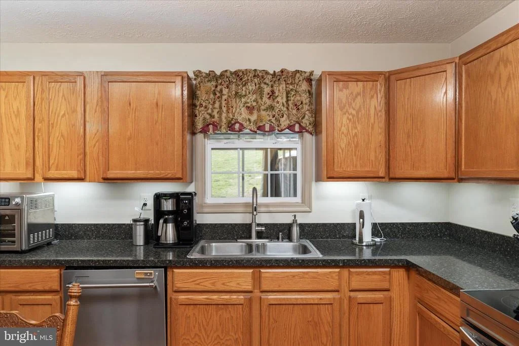 Photo of 109 HURON TRAIL